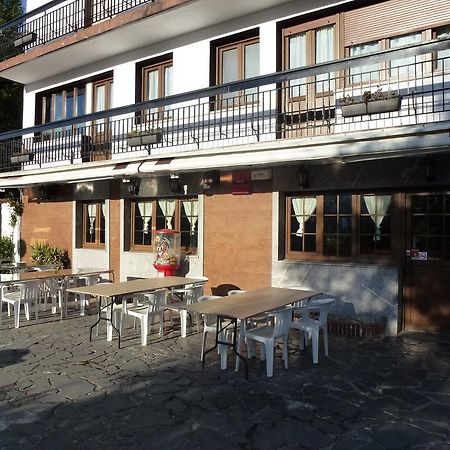 Letea Guest House Errezil Bagian luar foto