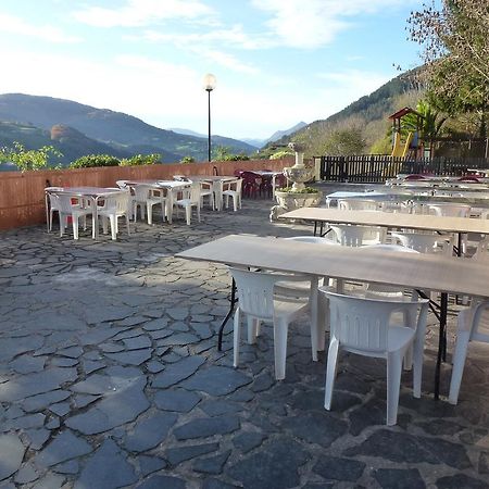 Letea Guest House Errezil Bagian luar foto
